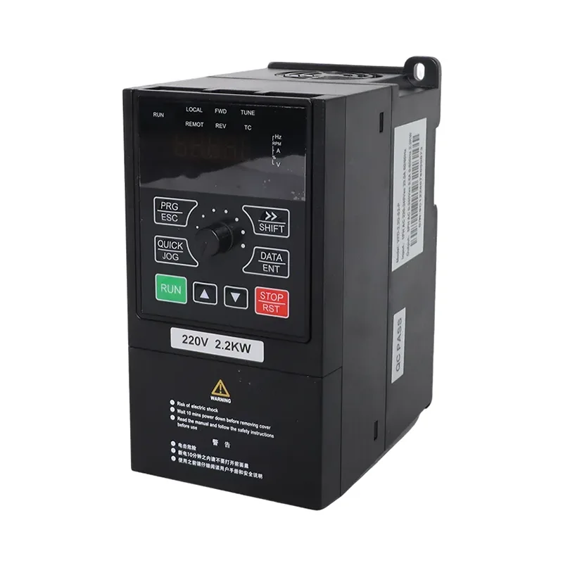 Pompe solaire triphasée 7,5 kW/11 kW 380 V et onduleur à usage général VFD